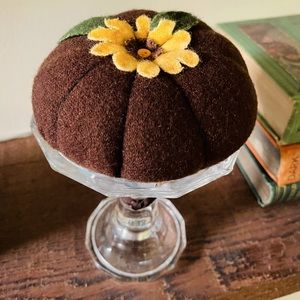 Brooch/Pin cushion custom made sunflower